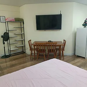 https://casa-de-hspedes-aconchegante.santa-catarina-brasil.com